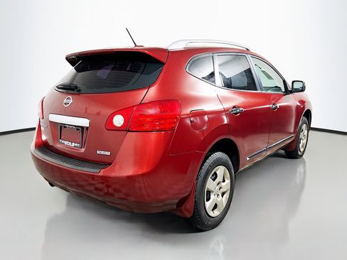 Used 2014 Nissan Rogue S w/ Convenience Package FWD image 4
