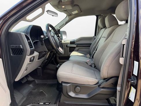 Used 2018 Ford F150 XLT AWD/4WD image 9