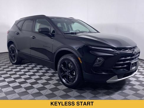 Certified 2024 Chevrolet Blazer LT w/ Convenience Package FWD image 19