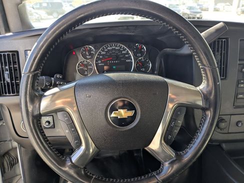 Used 2019 Chevrolet Express 3500 Work Van w/ Power Convenience Package image 14