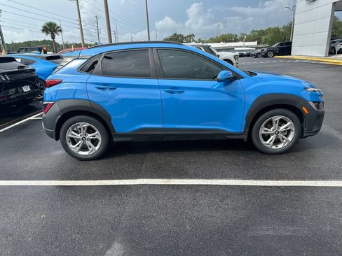 Used 2022 Hyundai Kona SEL FWD image 3