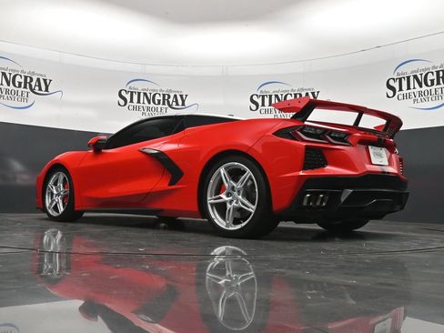 Used 2023 Chevrolet Corvette Stingray Premium Conv w/ Z51 Performance Package RWD image 30