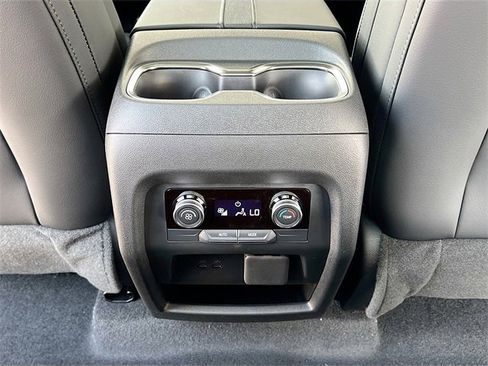 New 2026 Buick Enclave Sport Touring w/ Power Package image 18