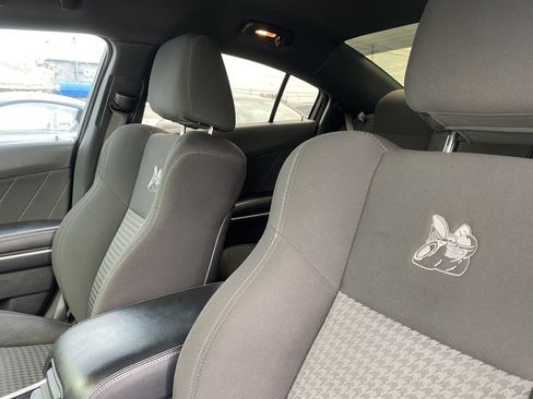 Used 2020 Dodge Charger Scat Pack RWD image 17
