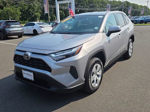 Used 2025 Toyota RAV4 LE AWD/4WD image 2