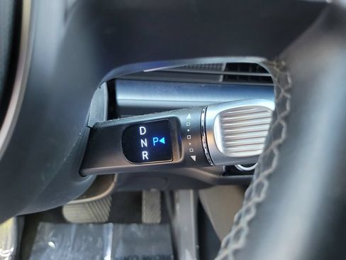 Used 2024 Hyundai Ioniq 6 SE RWD image 24