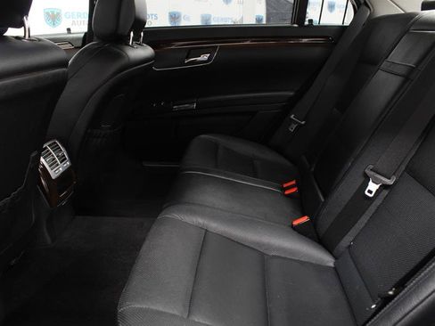 Used 2013 Mercedes-Benz S 550 4MATIC image 17