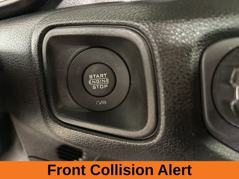 Used 2024 Jeep Gladiator Sport image 14