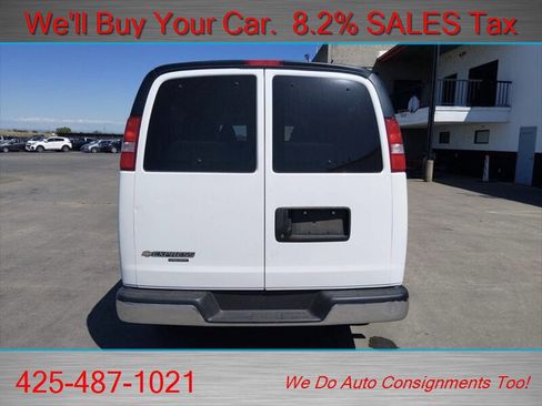 Used 2016 Chevrolet Express 3500 LT w/ LT Preferred Equipment Group RWD image 4