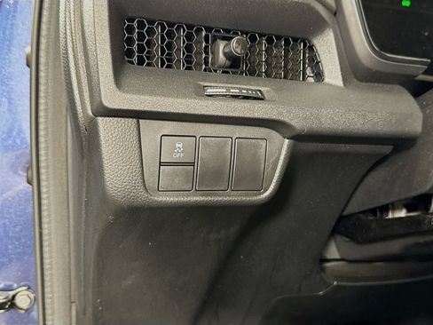 Used 2023 Honda CR-V EX image 11