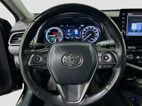 Used 2024 Toyota Camry XSE w/ Cold Weather Package FWD image 8