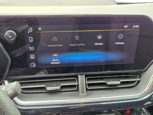 Used 2025 Chevrolet Trax RS w/ Driver Confidence Package image 20