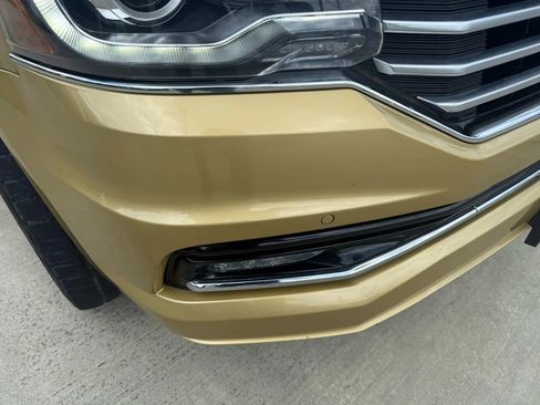 Used 2016 Lincoln Navigator L Select image 5