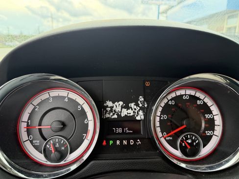 Used 2013 Dodge Grand Caravan American Value Package FWD image 12