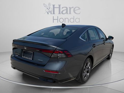 Used 2024 Honda Accord EX-L image 5