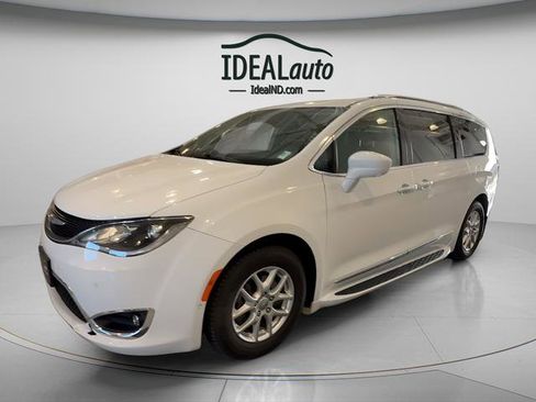 Used 2020 Chrysler Pacifica Touring-L w/ Advanced Safetytec Group FWD image 1