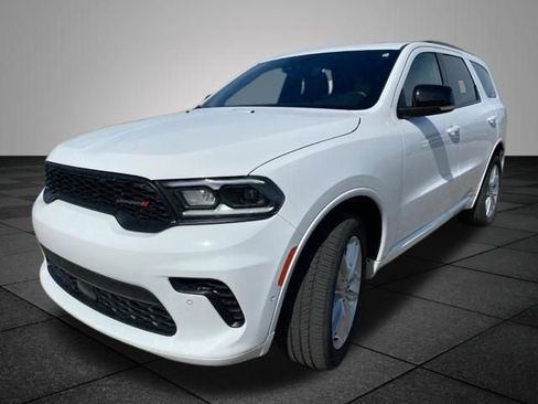 Used 2025 Dodge Durango GT AWD/4WD image 14