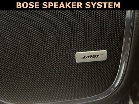 Used 2018 Chevrolet Suburban Premier image 16