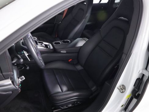 Used 2023 Porsche Panamera 4S AWD/4WD image 32