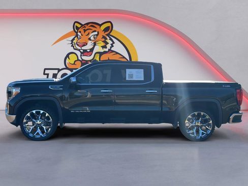Used 2019 GMC Sierra 1500 SLT w/ SLT Premium Package AWD/4WD image 8