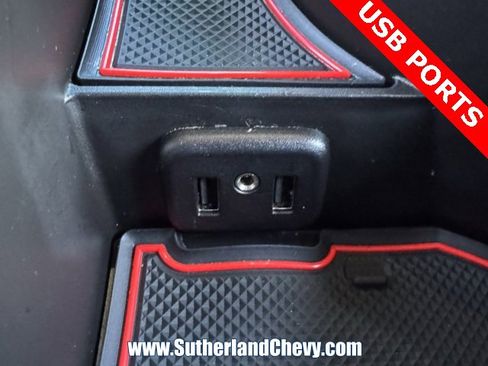 Used 2021 Chevrolet Camaro LT image 32