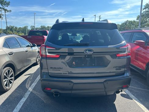 Used 2023 Subaru Ascent Onyx Edition Limited AWD/4WD image 3