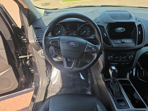 Used 2019 Ford Escape SEL FWD image 13