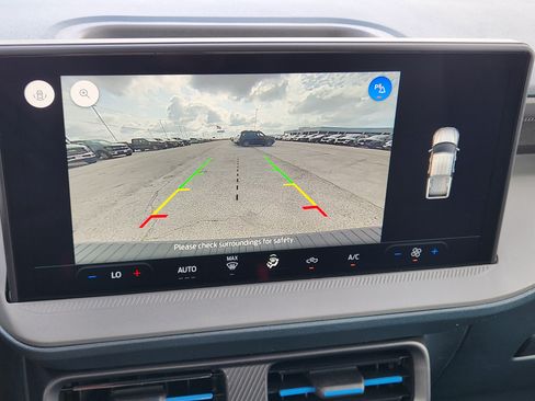 New 2026 Ford Maverick Lobo AWD/4WD image 13
