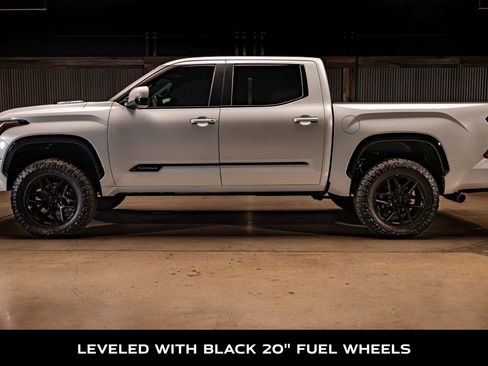 Used 2024 Toyota Tundra Platinum image 5