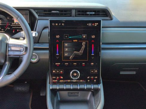 Certified 2026 GMC Terrain AT4 image 28