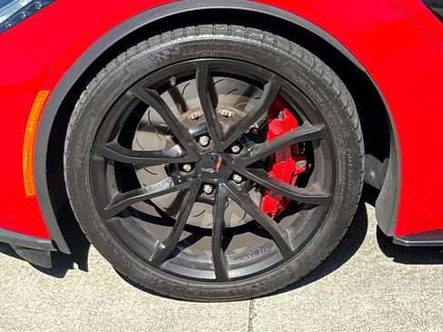 Used 2019 Chevrolet Corvette Grand Sport RWD image 11