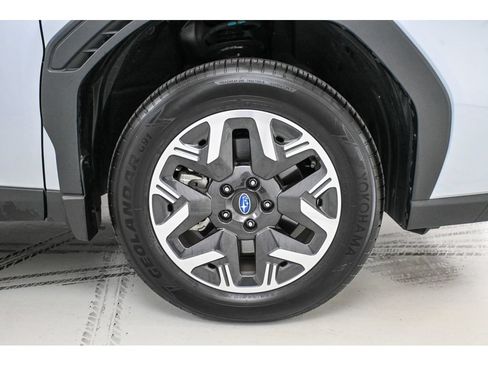 Used 2026 Subaru Forester Premium AWD/4WD image 10