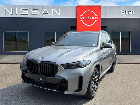 Used 2024 BMW X5 xDrive40i w/ M Sport Package AWD/4WD image 3