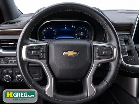 Used 2023 Chevrolet Suburban Premier AWD/4WD image 11
