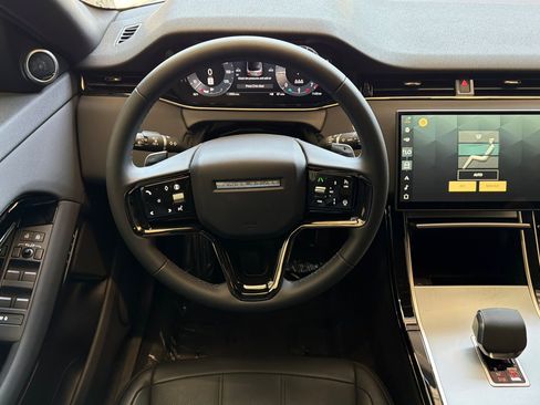 Certified 2024 Land Rover Range Rover Evoque S AWD/4WD image 8
