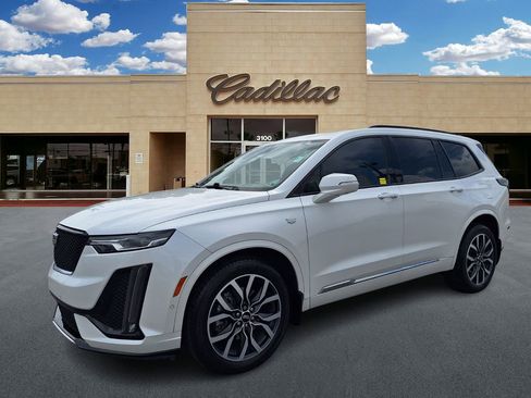 Used 2021 Cadillac XT6 Sport AWD/4WD image 7