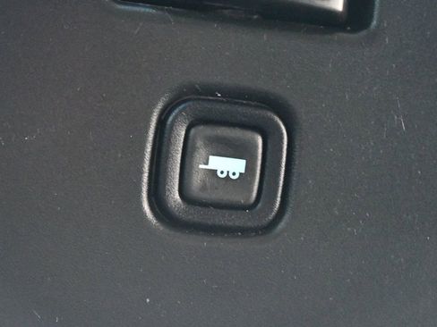 Used 2022 Chevrolet Express 3500 LS image 33