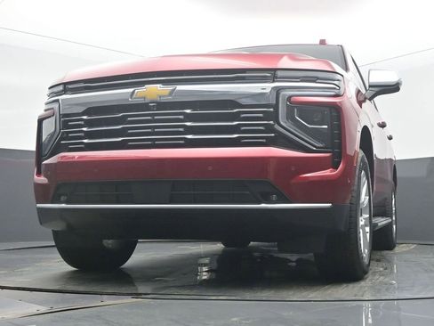 Used 2025 Chevrolet Tahoe Premier image 17