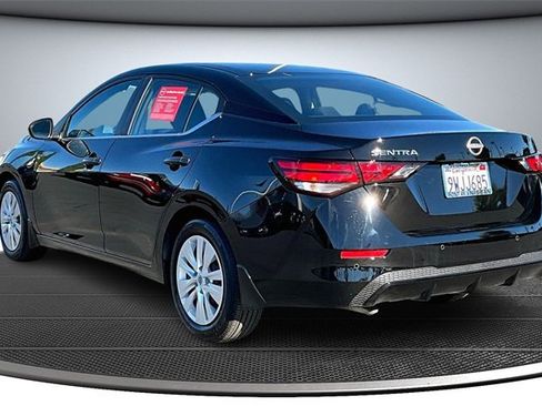 Certified 2025 Nissan Sentra S image 4