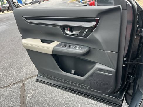 Certified 2023 Honda CR-V EX-L image 13
