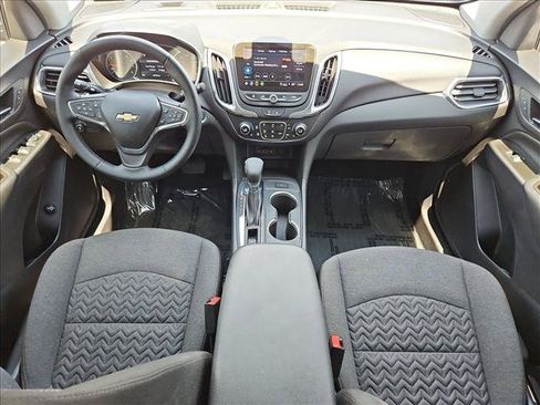 Certified 2024 Chevrolet Equinox LT FWD image 23