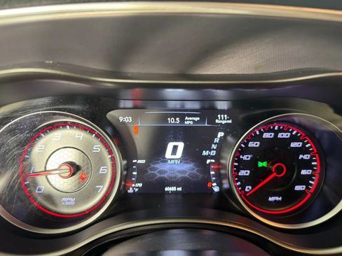 Used 2019 Dodge Charger Scat Pack w/ Dynamics Package RWD image 14