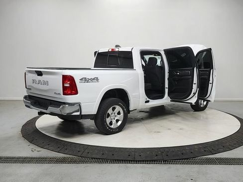Used 2025 RAM 1500 Big Horn AWD/4WD image 15