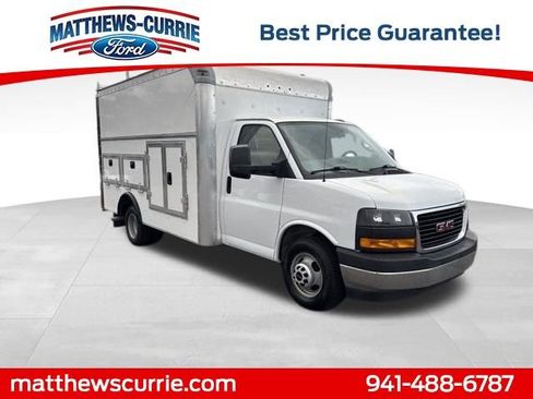 Used 2022 GMC Savana 3500 w/ Power Convenience Package image 1