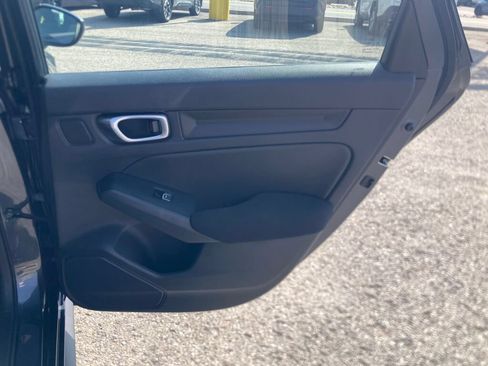 Used 2023 Honda Civic LX image 18