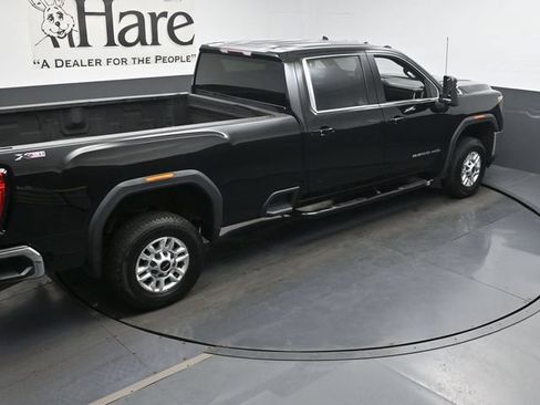 Used 2020 GMC Sierra 2500 SLE w/ X31 Off-Road Package AWD/4WD image 39