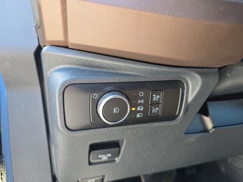 Used 2023 Ford Bronco Outer Banks image 19