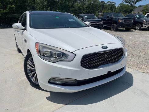 Used 2016 Kia K900 Luxury RWD image 1