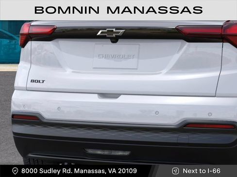 New 2027 Chevrolet Bolt LT w/ Comfort Package FWD image 14