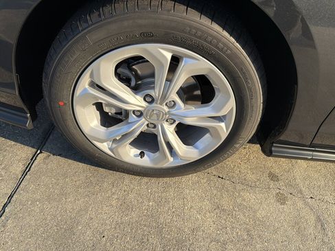 New 2025 Honda Accord LX image 13